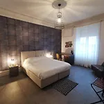 - Chez Axelle Κολμάρ