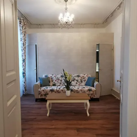 - Апартаменти Кольмар