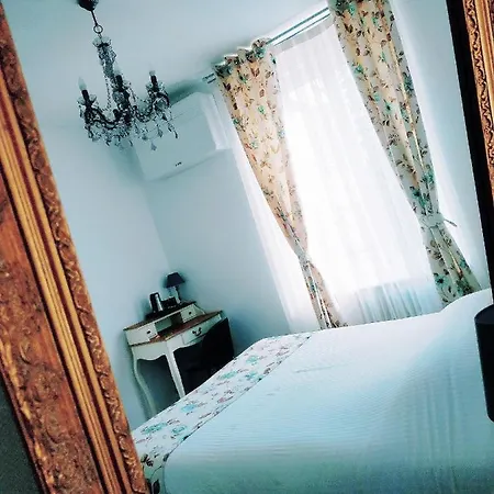 - Chez Axelle Colmar