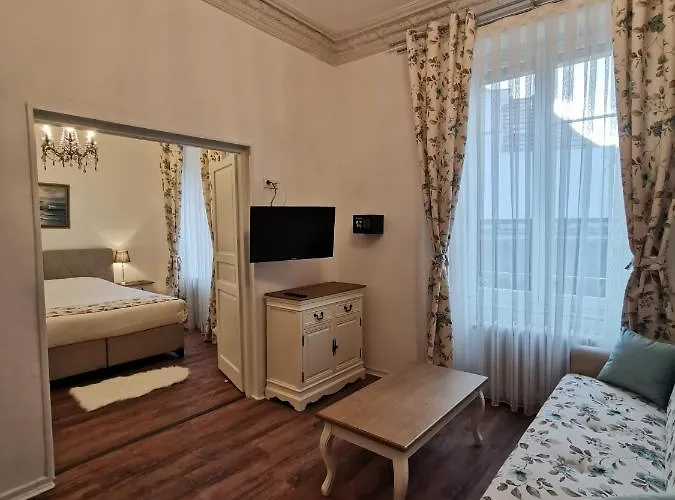 Colmar Suites - Résidence *